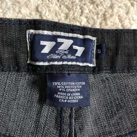 Dark Wash jeans - Picture 3 of 5